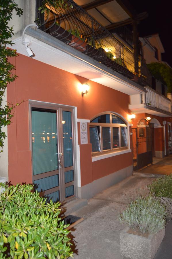 Apartments Qualitas โกตอร์ ภายนอก รูปภาพ